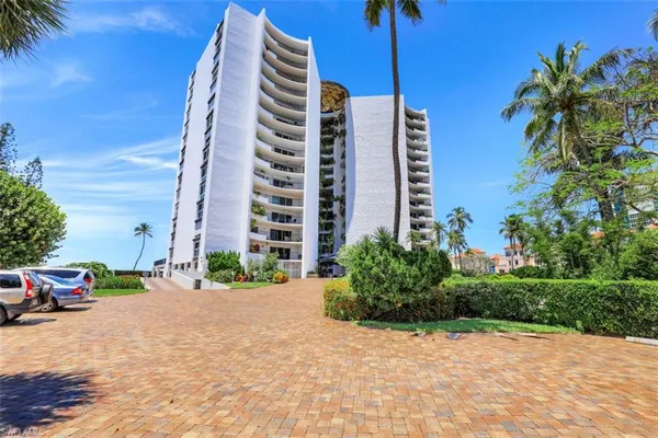$10,000 | 3951 Gulf Shore Boulevard North, Unit 1203, Naples, FL 34103