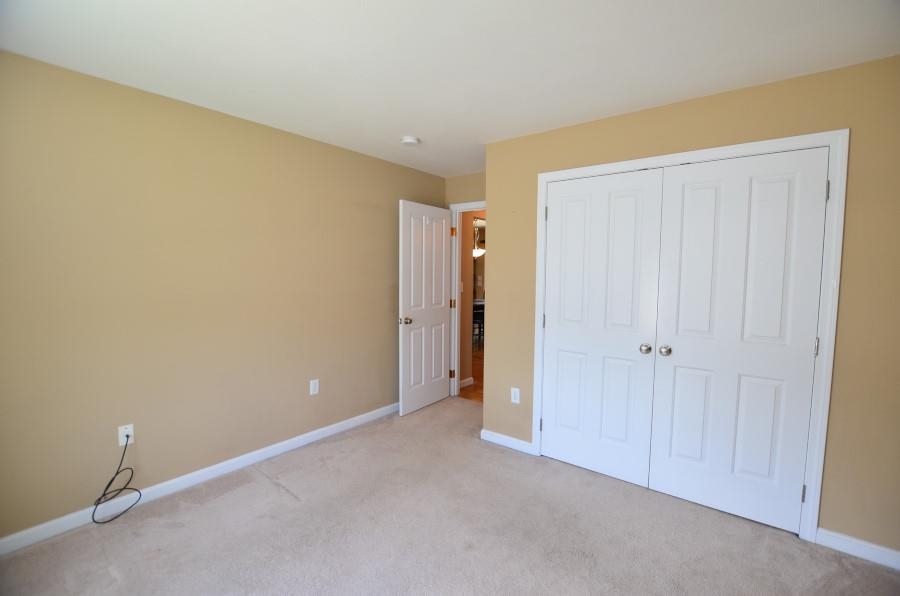 35 Fairmount Street Nashua, NH 03064 - Photo 9 of 27 Gallery Image 9