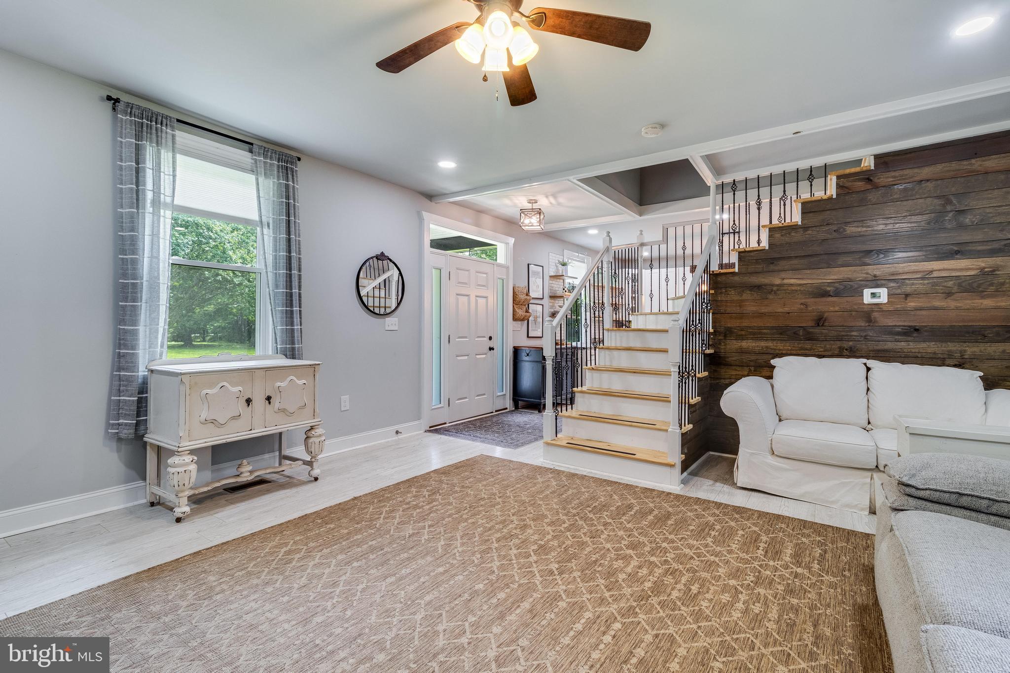 15065 Rock Point Road Newburg, MD 20664 - Photo 6 of 28 Gallery Image 6