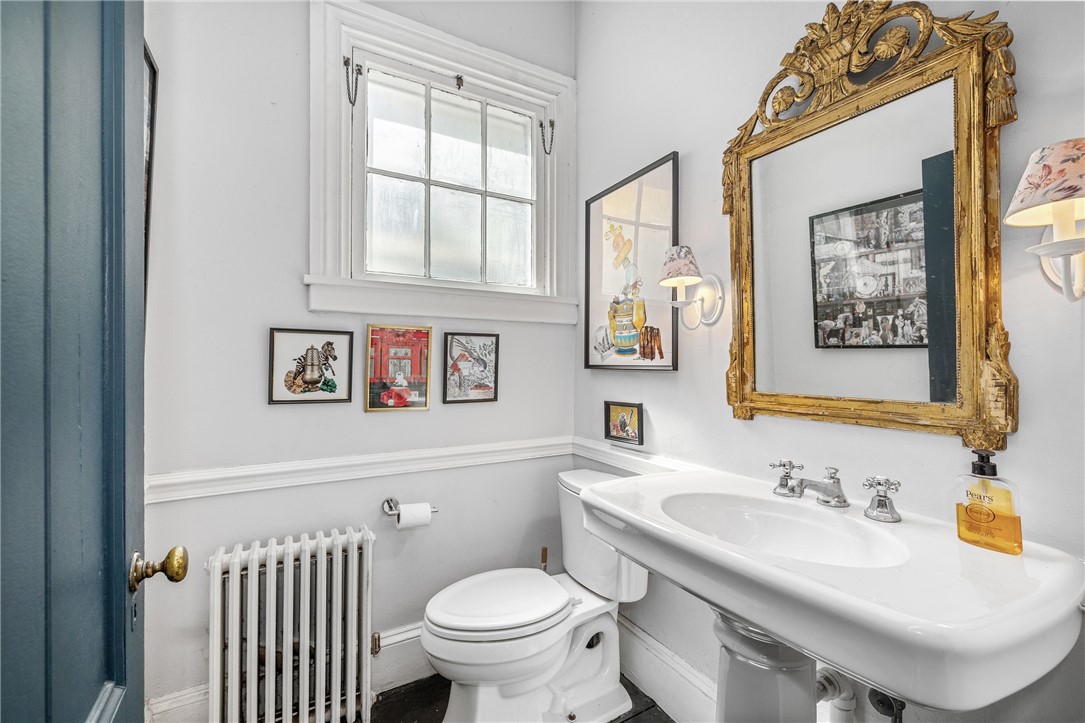 134 Power Street Providence, RI 02906 - Photo 19 of 49