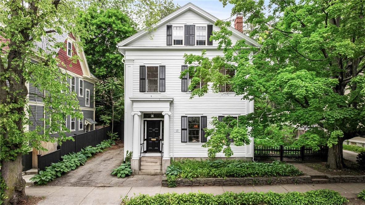 134 Power Street Providence, RI 02906 - Photo 2 of 49