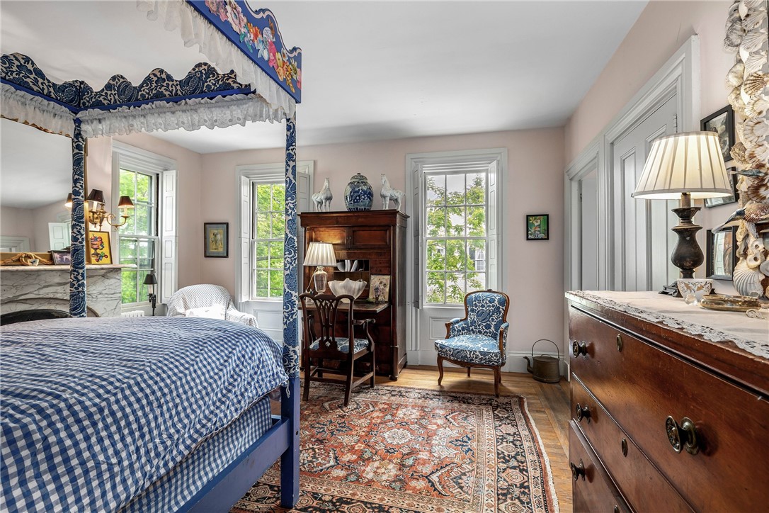 134 Power Street Providence, RI 02906 - Photo 25 of 49