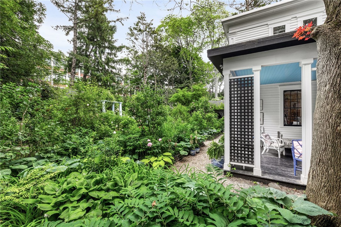 134 Power Street Providence, RI 02906 - Photo 40 of 49