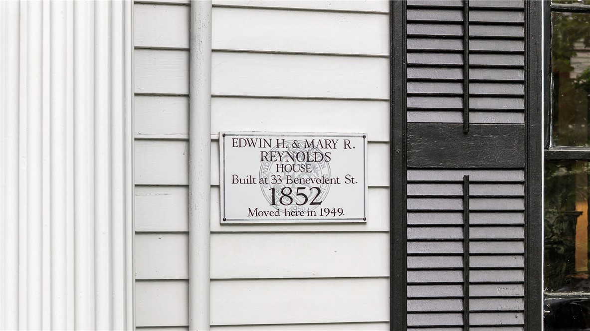 134 Power Street Providence, RI 02906 - Photo 5 of 49