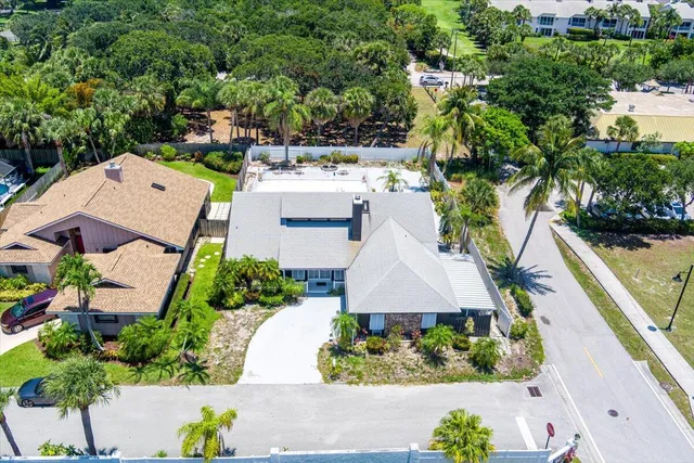 an aerial view of a house with balcony