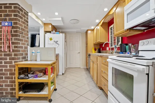 $624,900 | 484 Brough Road, Abbottstown, PA 17301