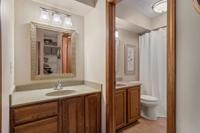 $289,900 | 1120 Terrace Park Drive, Bettendorf, IA 52722