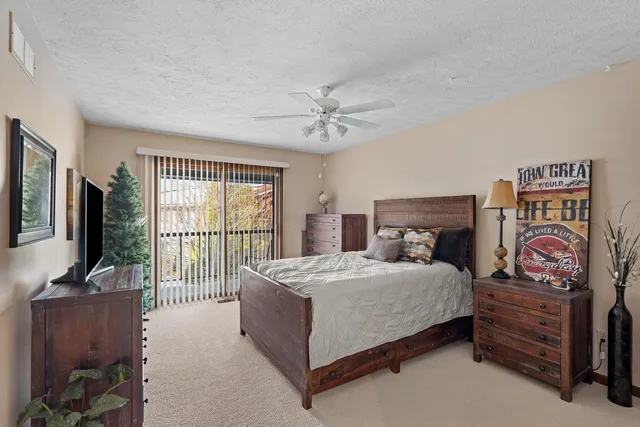 $289,900 | 1120 Terrace Park Drive, Bettendorf, IA 52722