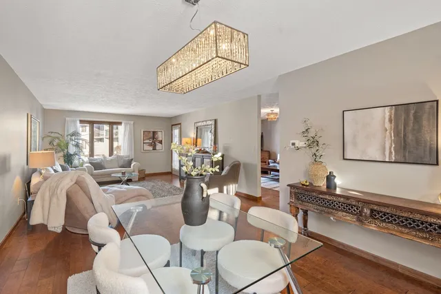 $289,900 | 1120 Terrace Park Drive, Bettendorf, IA 52722