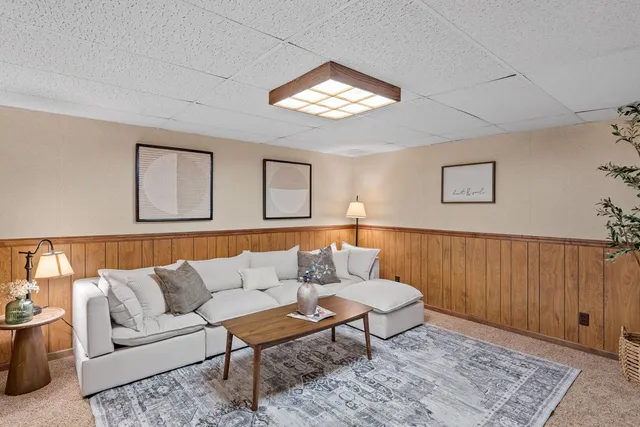 $289,900 | 1120 Terrace Park Drive, Bettendorf, IA 52722