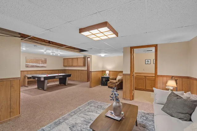 $289,900 | 1120 Terrace Park Drive, Bettendorf, IA 52722