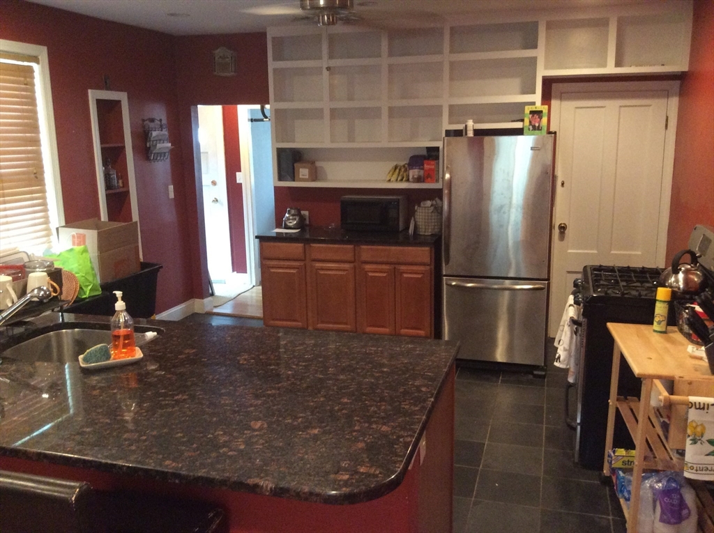 149 Grove Street, Unit 1 Waltham, MA 02453 - Photo 5 of 11