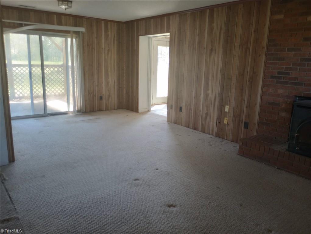 1060 Watts Road Walnut Cove, NC 27052 - Photo 9 of 21