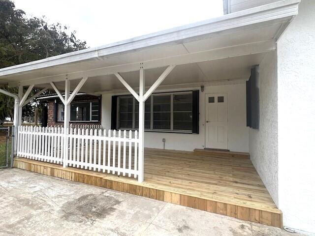 2031 Bacom Point Road Pahokee, FL 33476 - Photo 15 of 29 IMG_9628