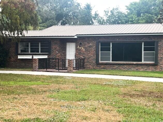 2031 Bacom Point Road Pahokee, FL 33476 - Photo 27 of 29 IMG_9645