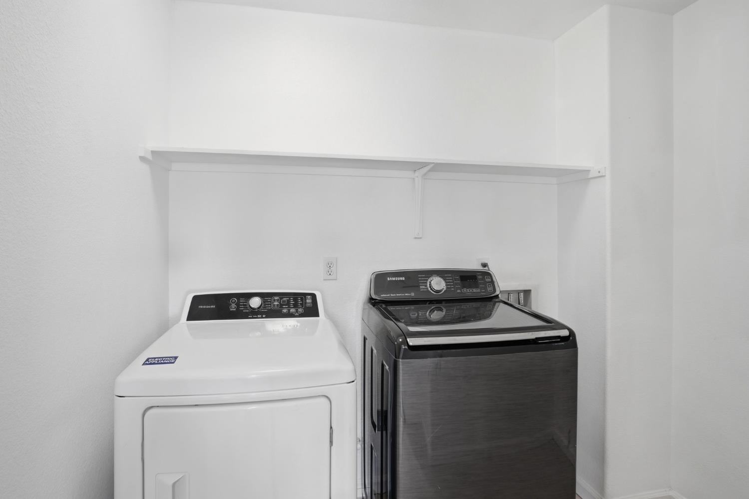 2403 Clemente Lane Tracy, CA 95377 - Photo 25 of 43 a view of washer and dryer