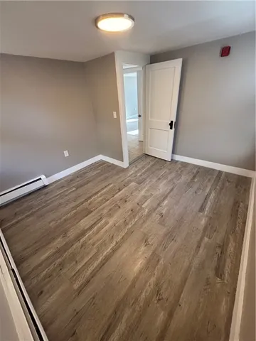 $1,200 | 780 Main Street, West Warwick, RI 02893