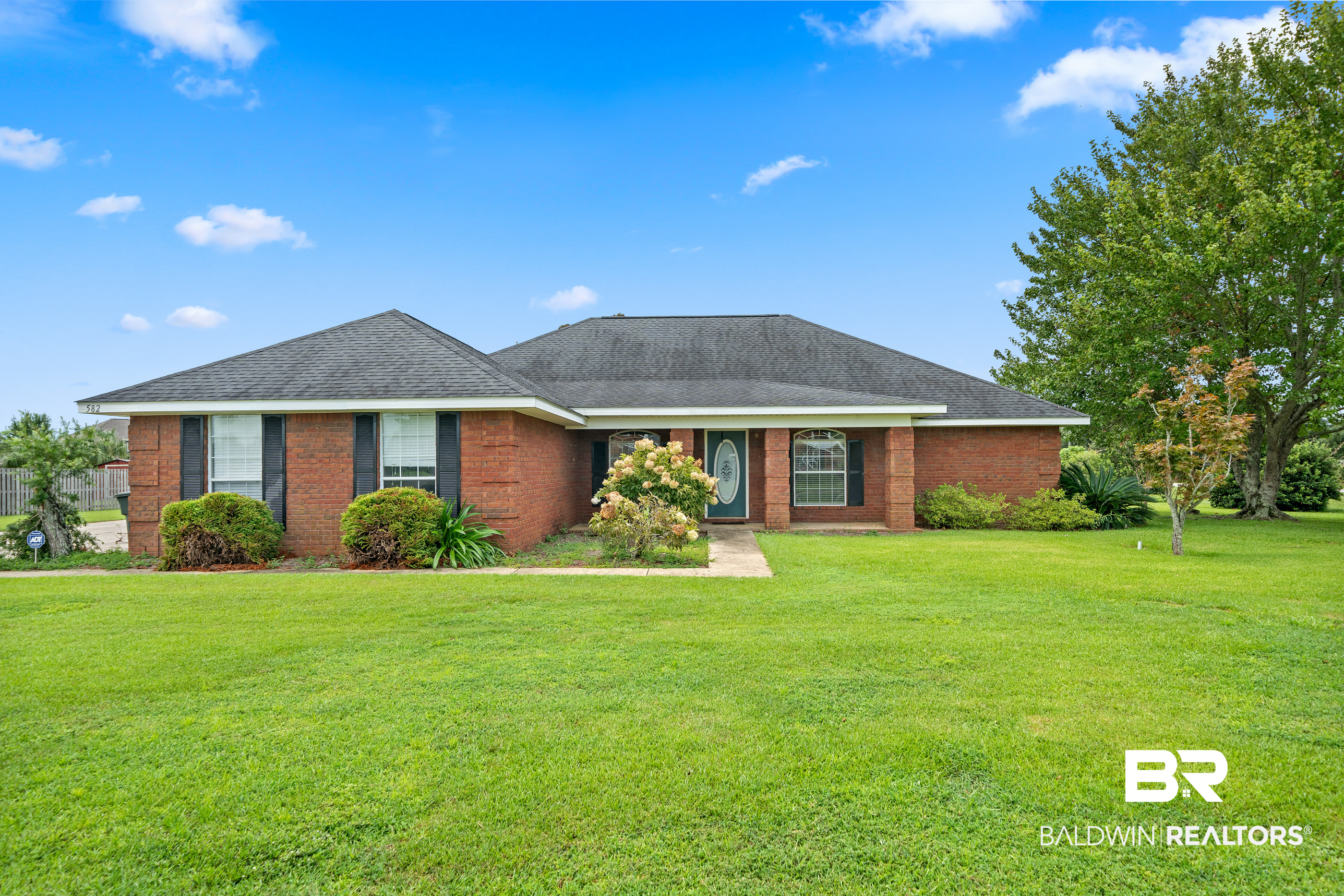 582 Park Avenue Foley, AL 36535 - Photo 1 of 29 Gallery Image 1