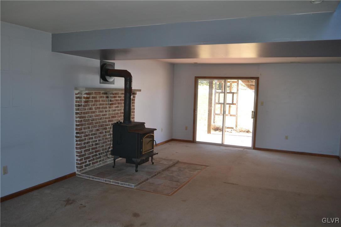 3722 Apple Road Orefield, PA 18069 - Photo 3 of 17 Family Room