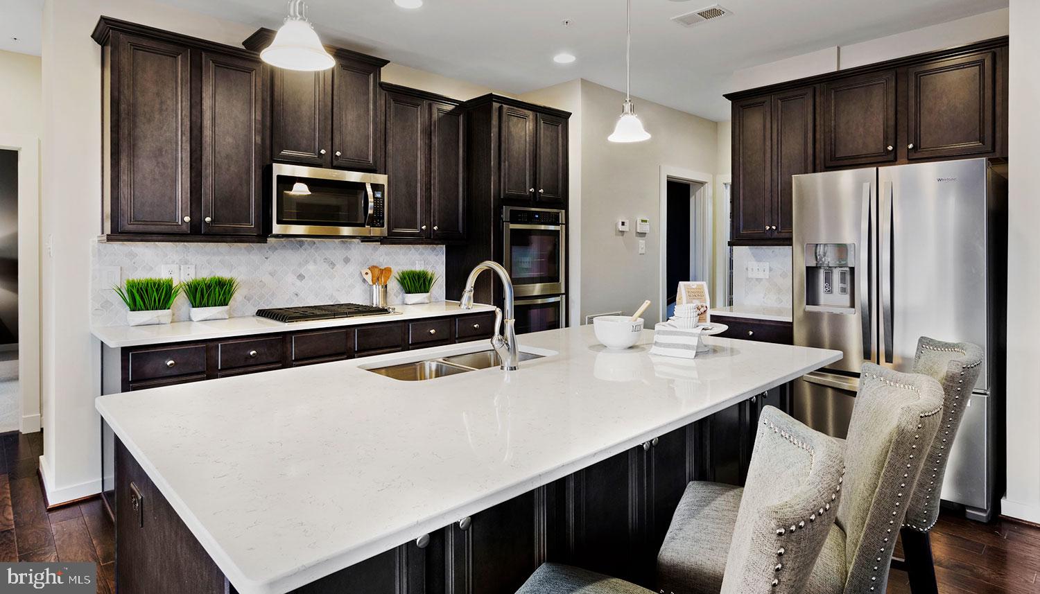 17588 Barron Heights Road Dumfries, VA 22025 - Photo 3 of 12