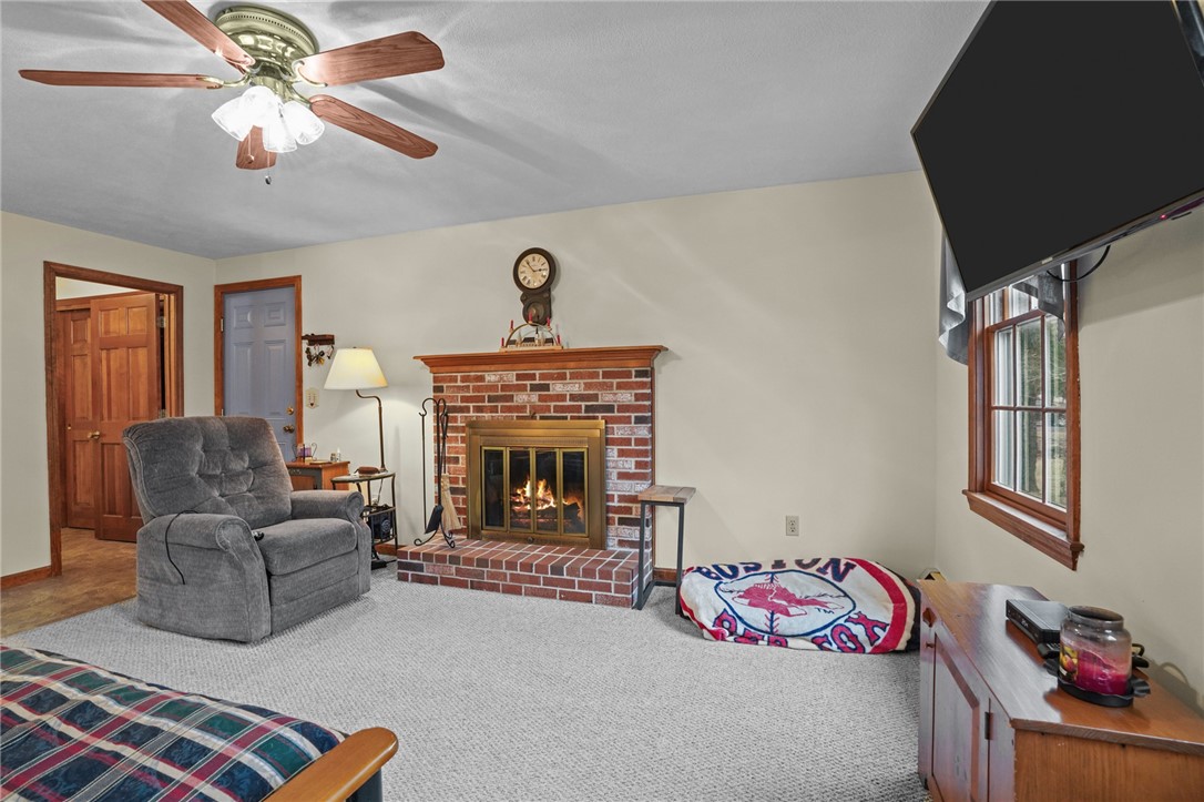 428 Steere Farm Road Burrillville, RI 02830 - Photo 16 of 39 Gallery Image 16