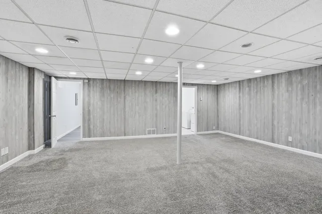 $420,000 | 255 County Rd C2 West, Roseville, MN 55113