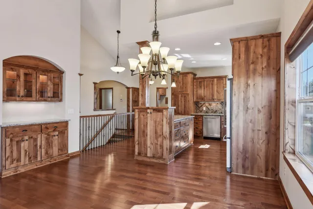 $642,000 | 524 Roanoke Court, Waconia, MN 55387