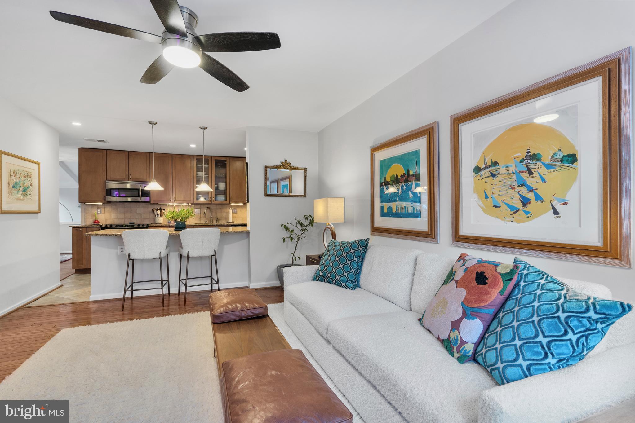 2405 Glade Bank Way Reston, VA 20191 - Photo 33 of 55 sitting room