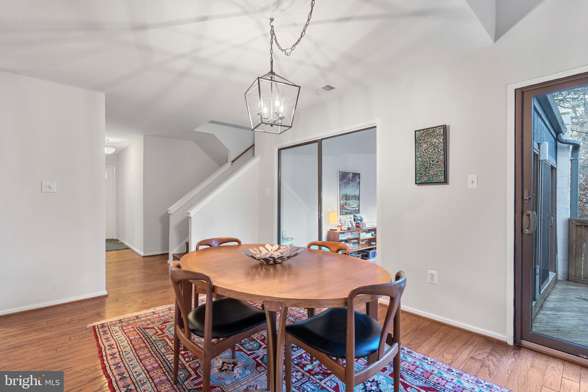 2405 Glade Bank Way Reston, VA 20191 - Photo 10 of 55 dining area