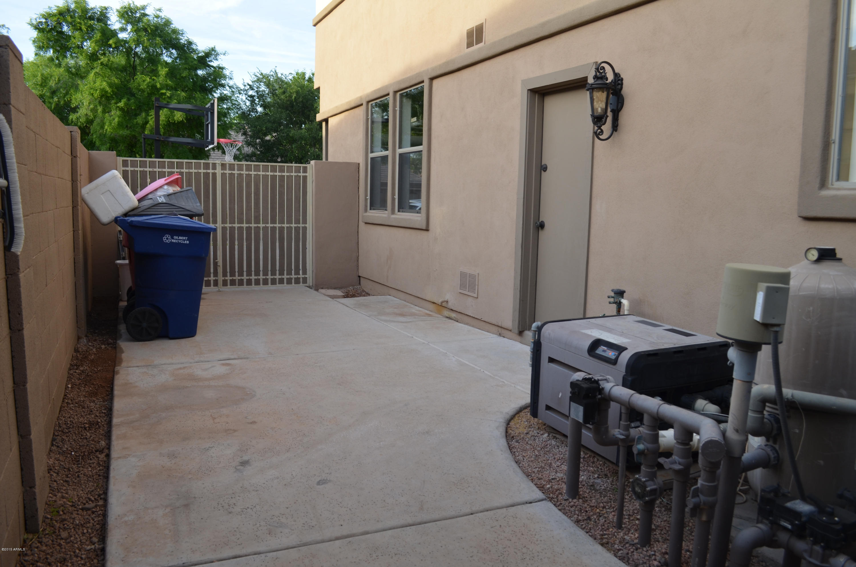 2941 Washington Avenue Gilbert, AZ 85234 - Photo 53 of 57 a view of balcony with furniture