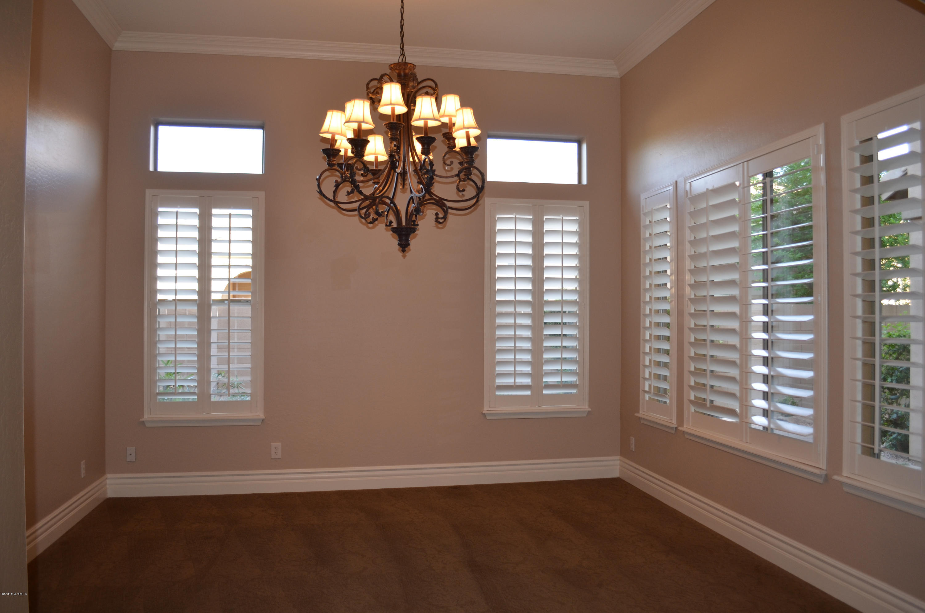 2941 Washington Avenue Gilbert, AZ 85234 - Photo 8 of 57 DSC_0111