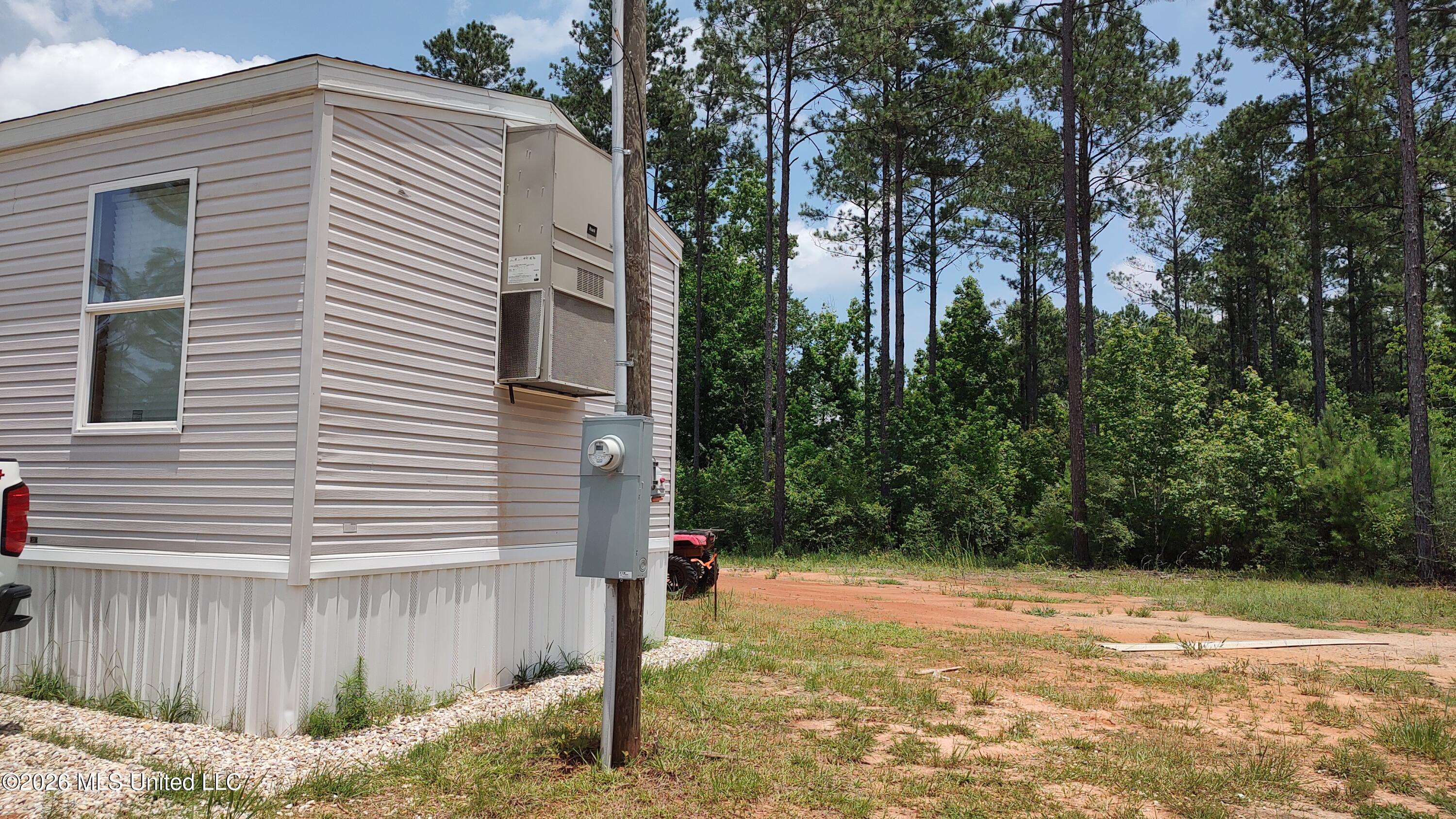 1090 Bilbo Road Lumberton, MS 39455 - Photo 2 of 19 Bilbo Rd