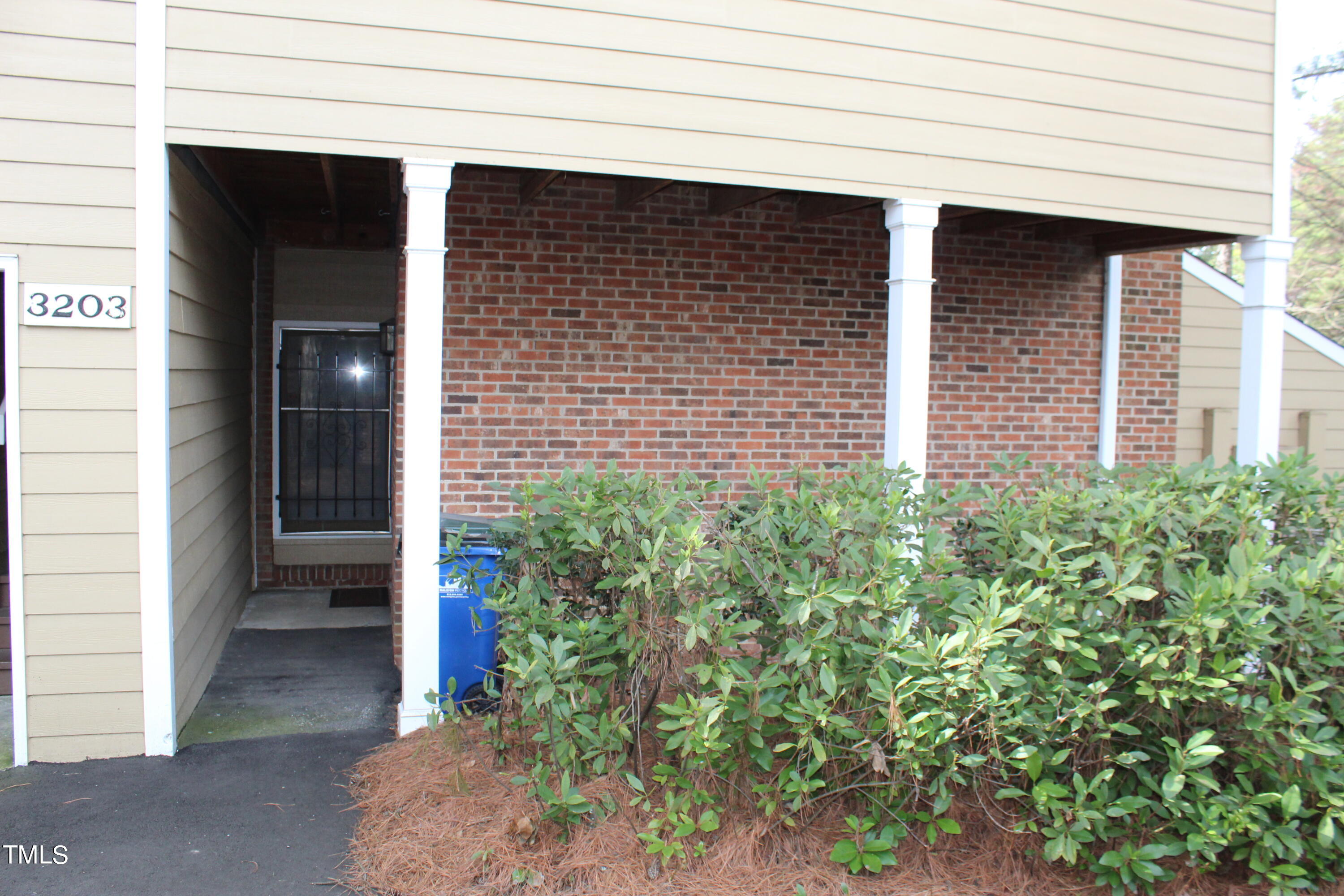 3203 Mill Run, Unit 168 Raleigh, NC 27612 - Photo 10 of 56 Front Door Entry