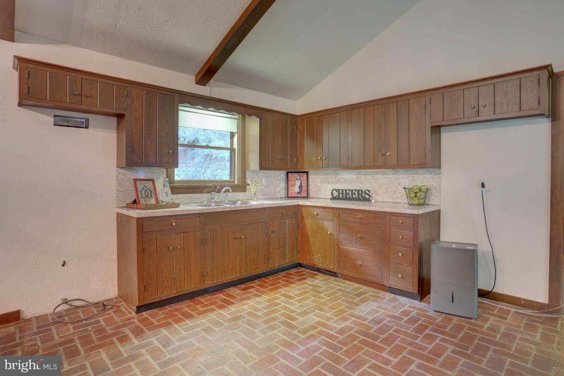 135 Northview Road Lititz, PA 17543 - Photo 14 of 30
