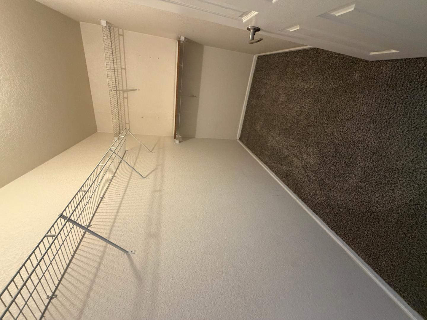 2957 Doc Mackey Road, Unit MNFD Camp Verde, AZ 86322 - Photo 5 of 13 a view of an empty room