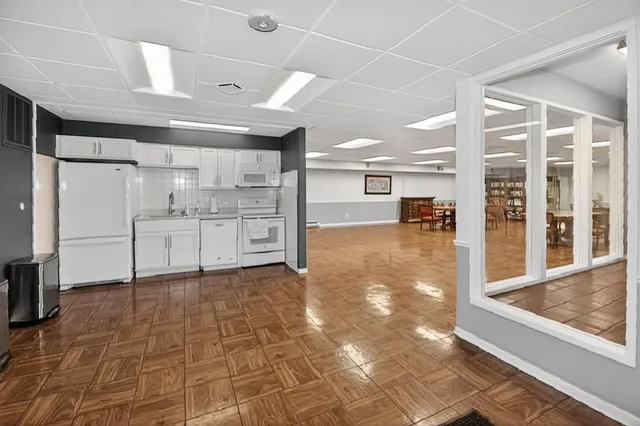 $218,800 | 1818 East Shorewood Boulevard, Unit 310, Shorewood, WI 53211