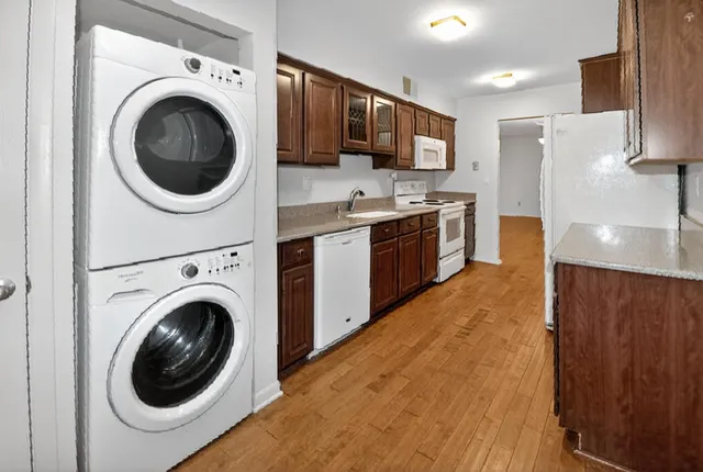 $218,800 | 1818 East Shorewood Boulevard, Unit 310, Shorewood, WI 53211