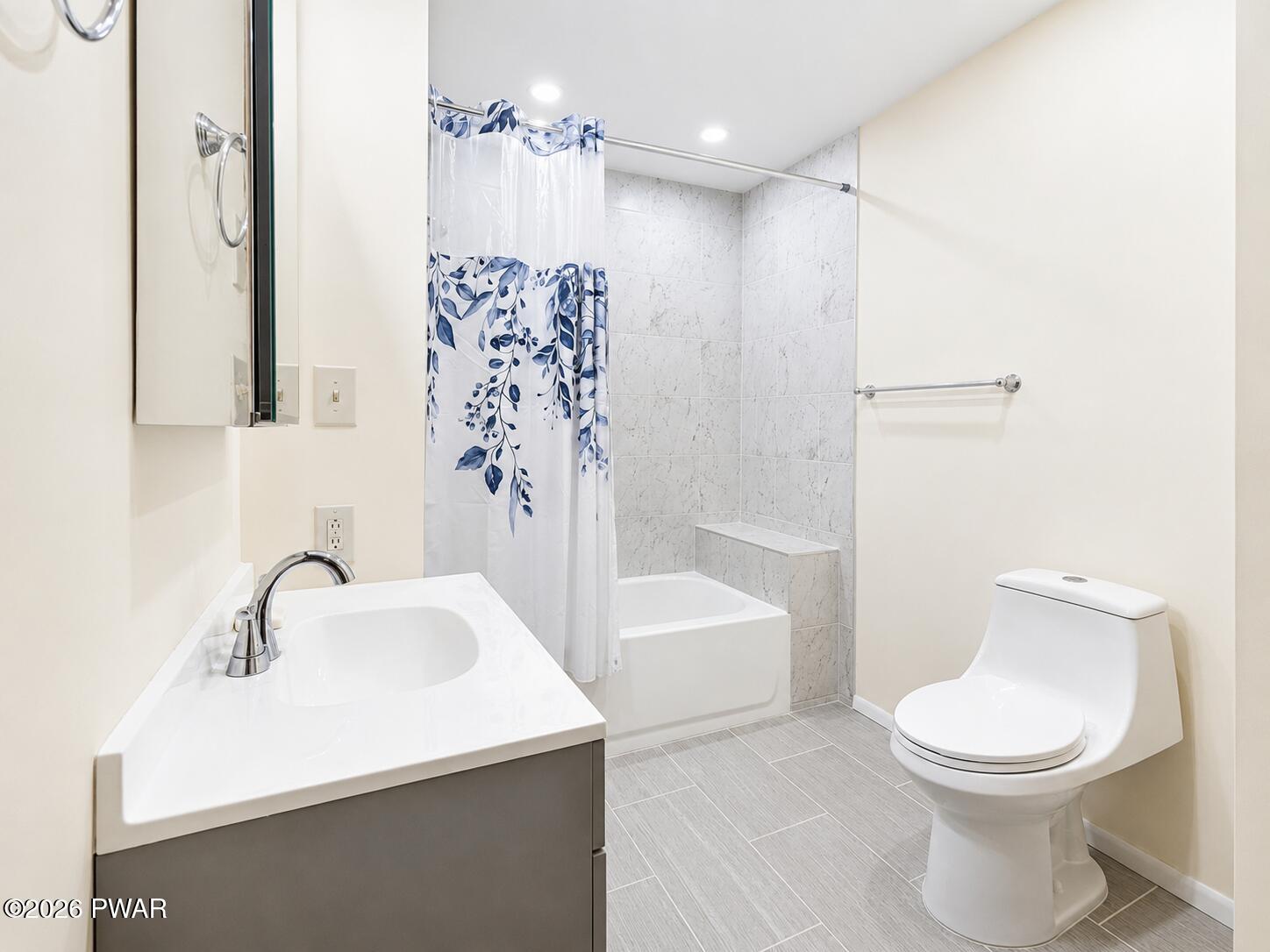 159 Stream Court Bushkill, PA 18324 - Photo 17 of 27