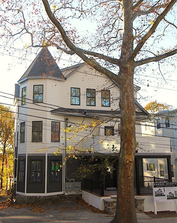 202 Rawson Road, Unit 3 Brookline, MA 02445 - Photo 8 of 13