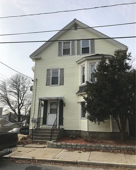 147 Division Street, Unit 2 Woonsocket, RI 02895 - Photo 8 of 8