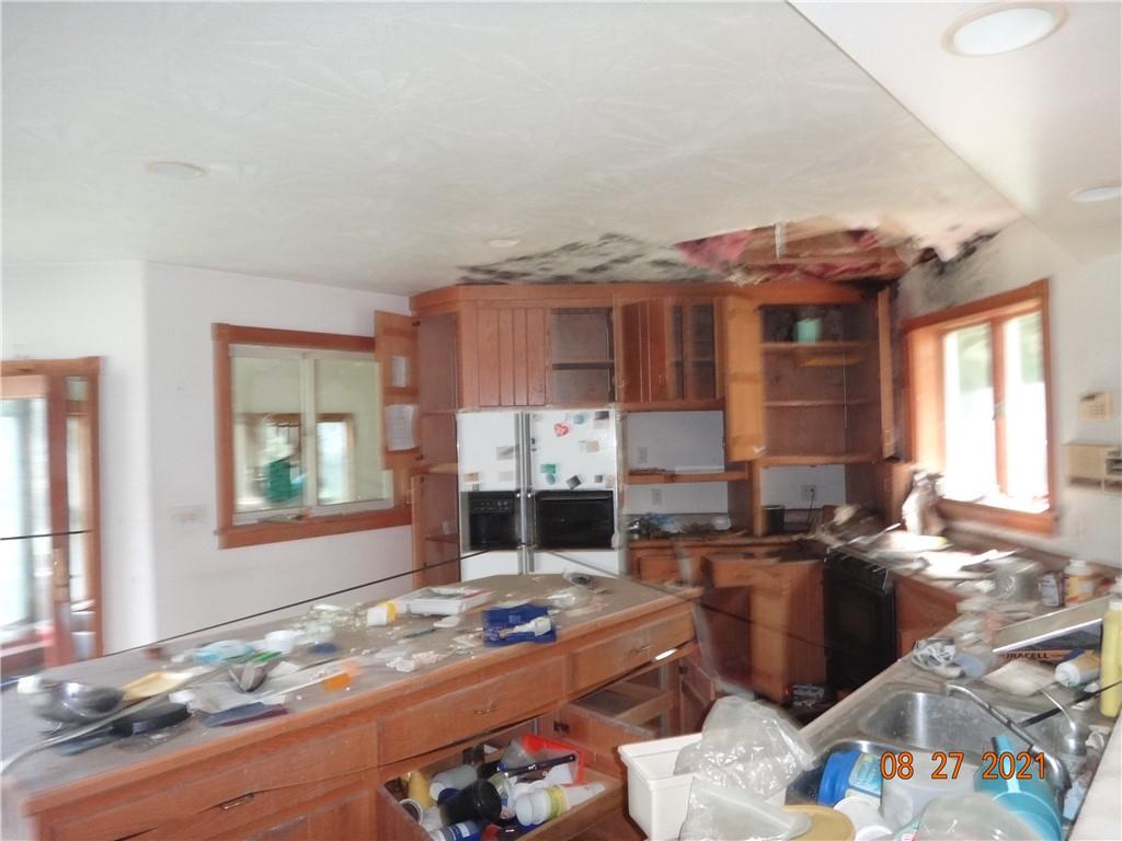 477 Hooker Road West Sunbury, PA 16061 - Photo 6 of 17 Gallery Image 6