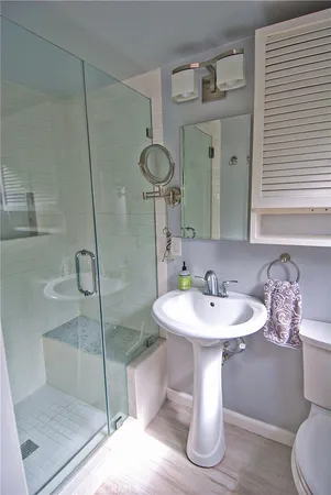 $3,150 | 545 1st Street, Unit B, Manhattan Beach, CA 90266