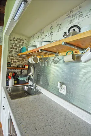 $3,150 | 545 1st Street, Unit B, Manhattan Beach, CA 90266
