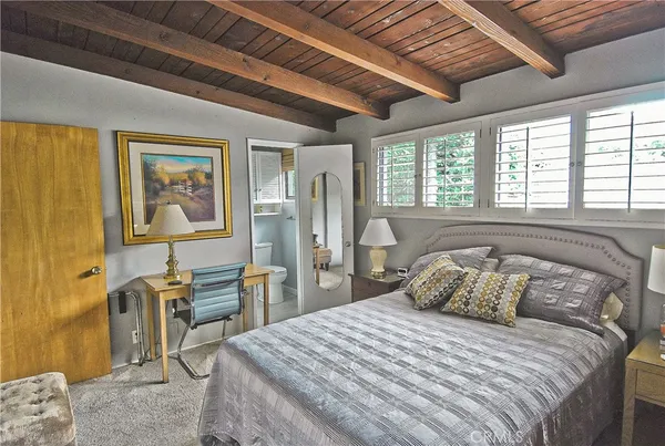 $3,150 | 545 1st Street, Unit B, Manhattan Beach, CA 90266