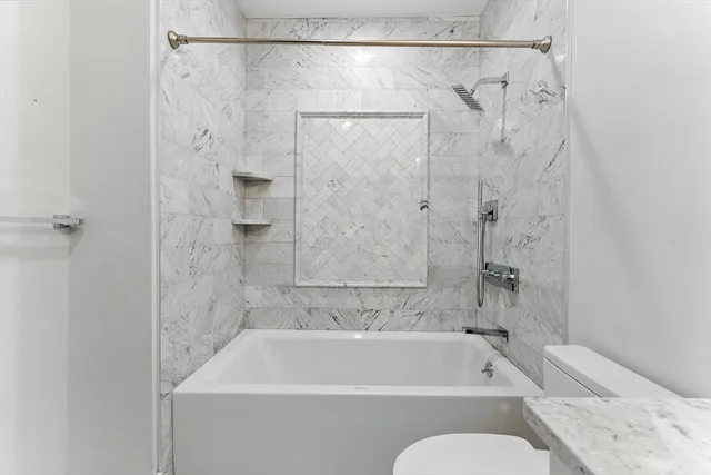 $2,900 | 64 Gove Street, Unit 1, Boston, MA 02128