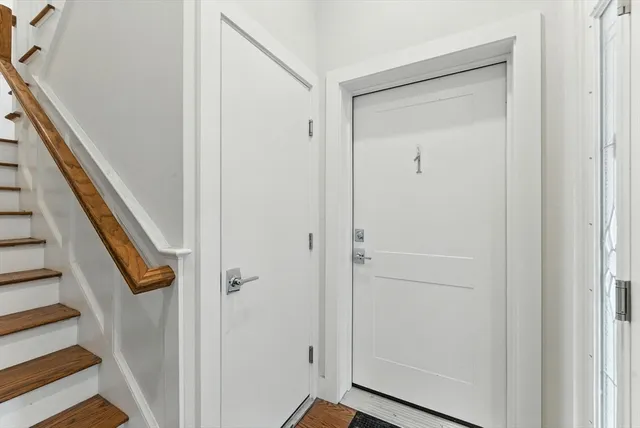 $2,900 | 64 Gove Street, Unit 1, Boston, MA 02128