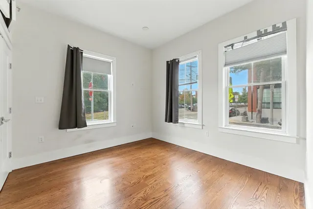 $2,900 | 64 Gove Street, Unit 1, Boston, MA 02128