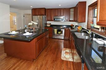 13451 Maple Ridge Court St. Louis, MO 63141 - Photo 8 of 22 Gallery Image 8