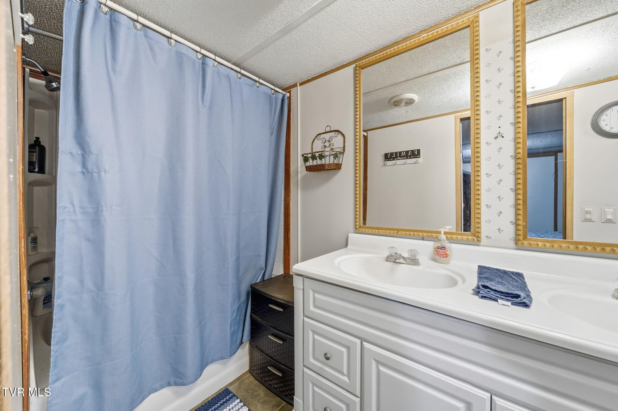 4157 Van Hill Road Rogersville, TN 37857 - Photo 11 of 31 31-web-or-mls-030_JH 20260221-106