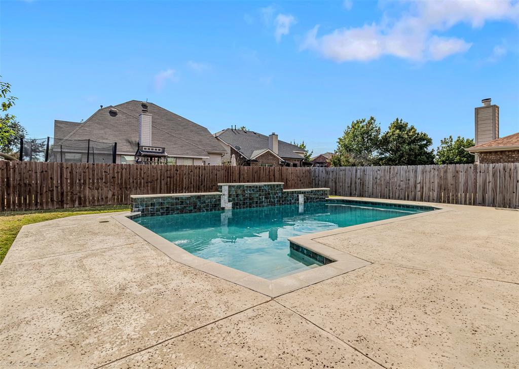 503 Pinto Lane Forney, TX 75126 - Photo 16 of 20 a view of backyard with green space